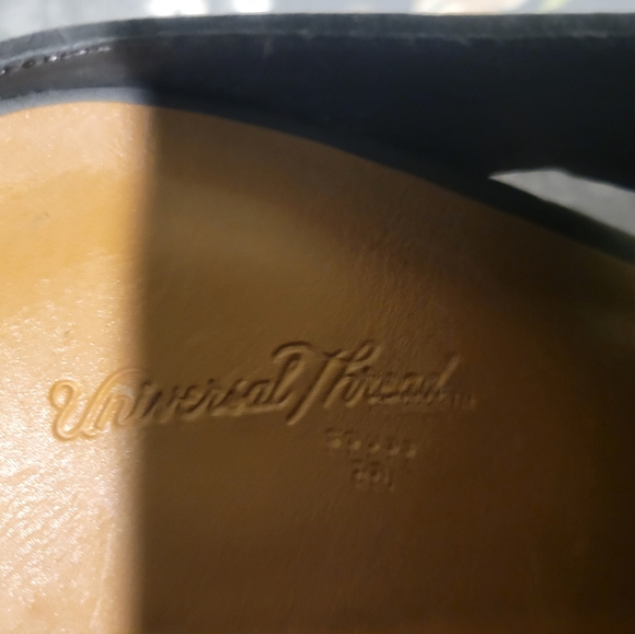 Universal Thread Gray Mules - Picture 6 of 9